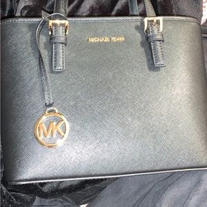 Jet Set Travel Extra-Small Saffiano Leather Top-Zip Tote Bag